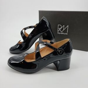 Banned Apparel's Royal Monk Black Patent Mary Jane Heels for Women Size 7